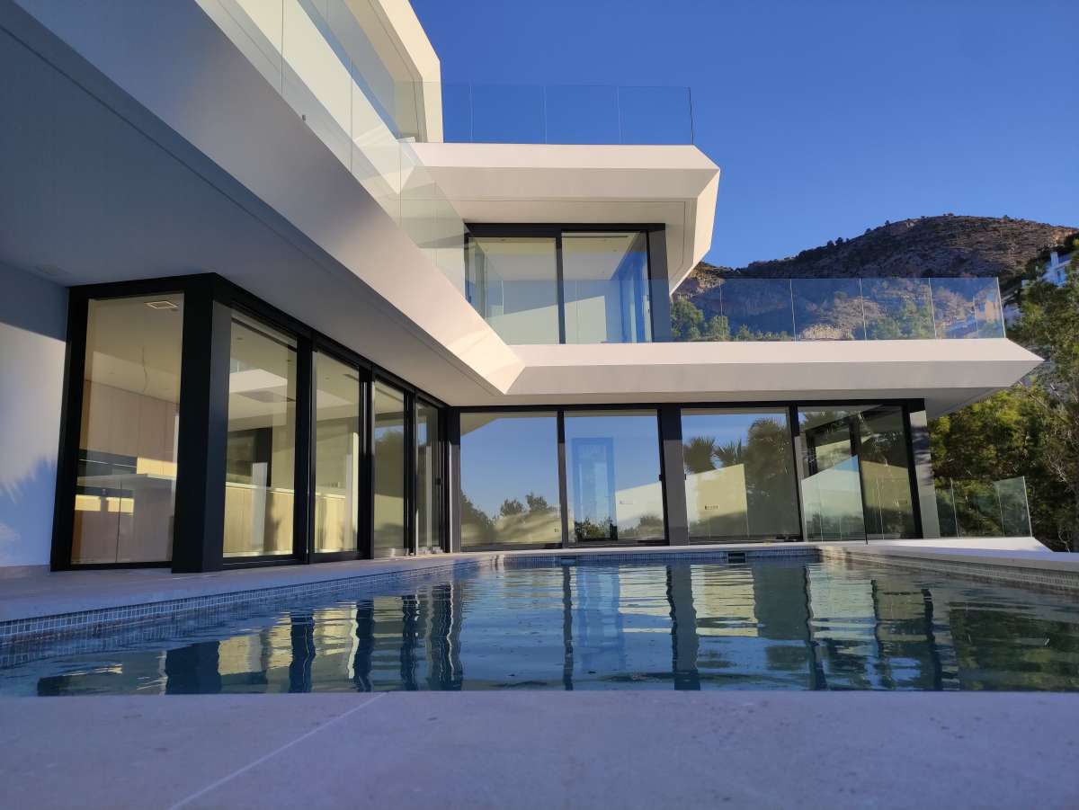 Villa for sale in Altea