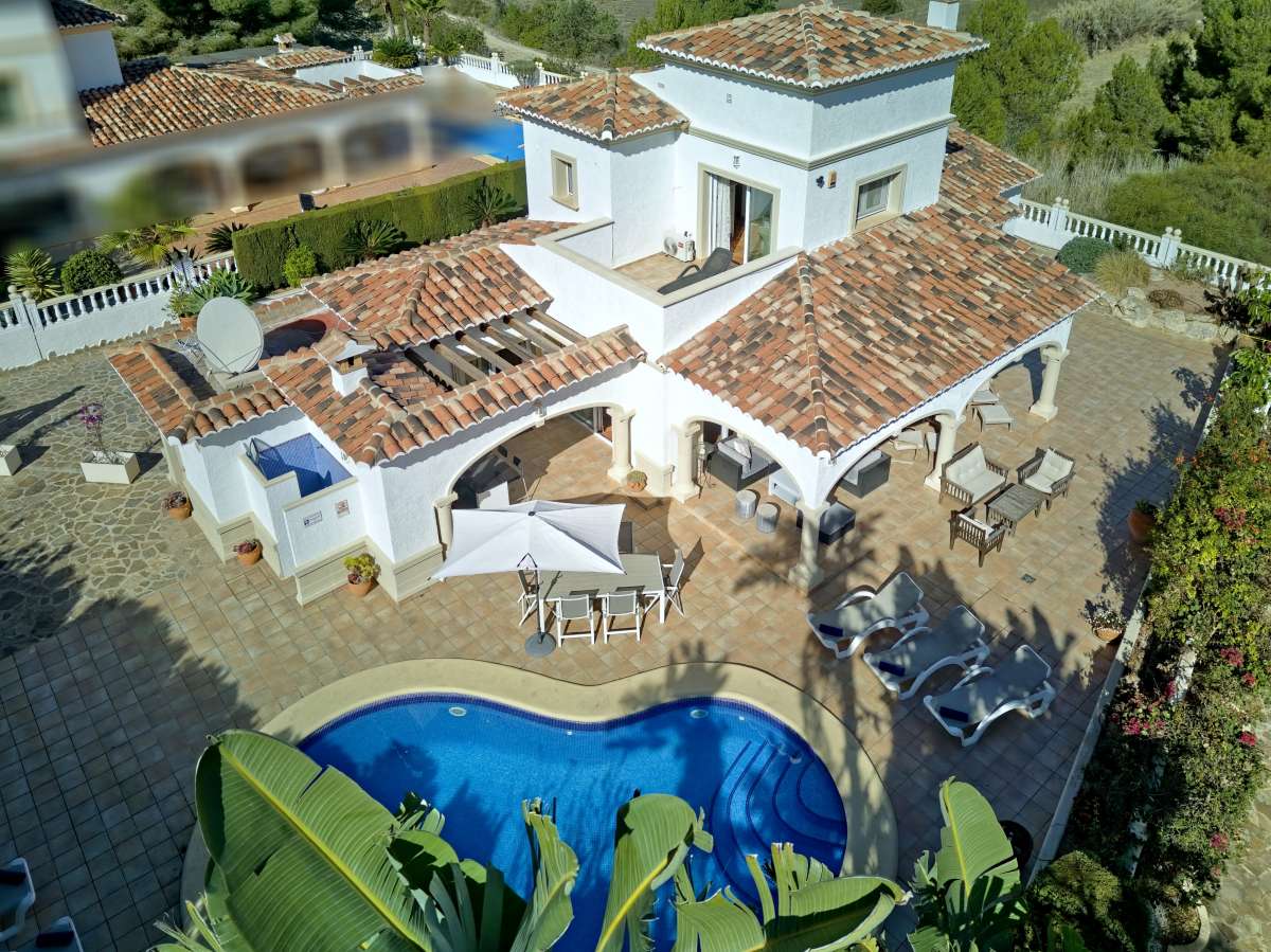 detached-villa en moraira ·  890000€