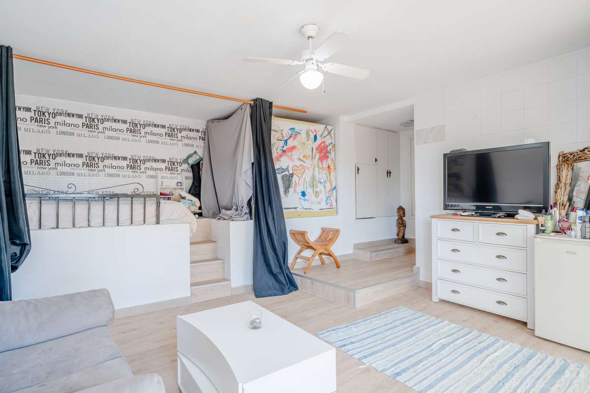 Venta. Chalet/Villa en Moraira