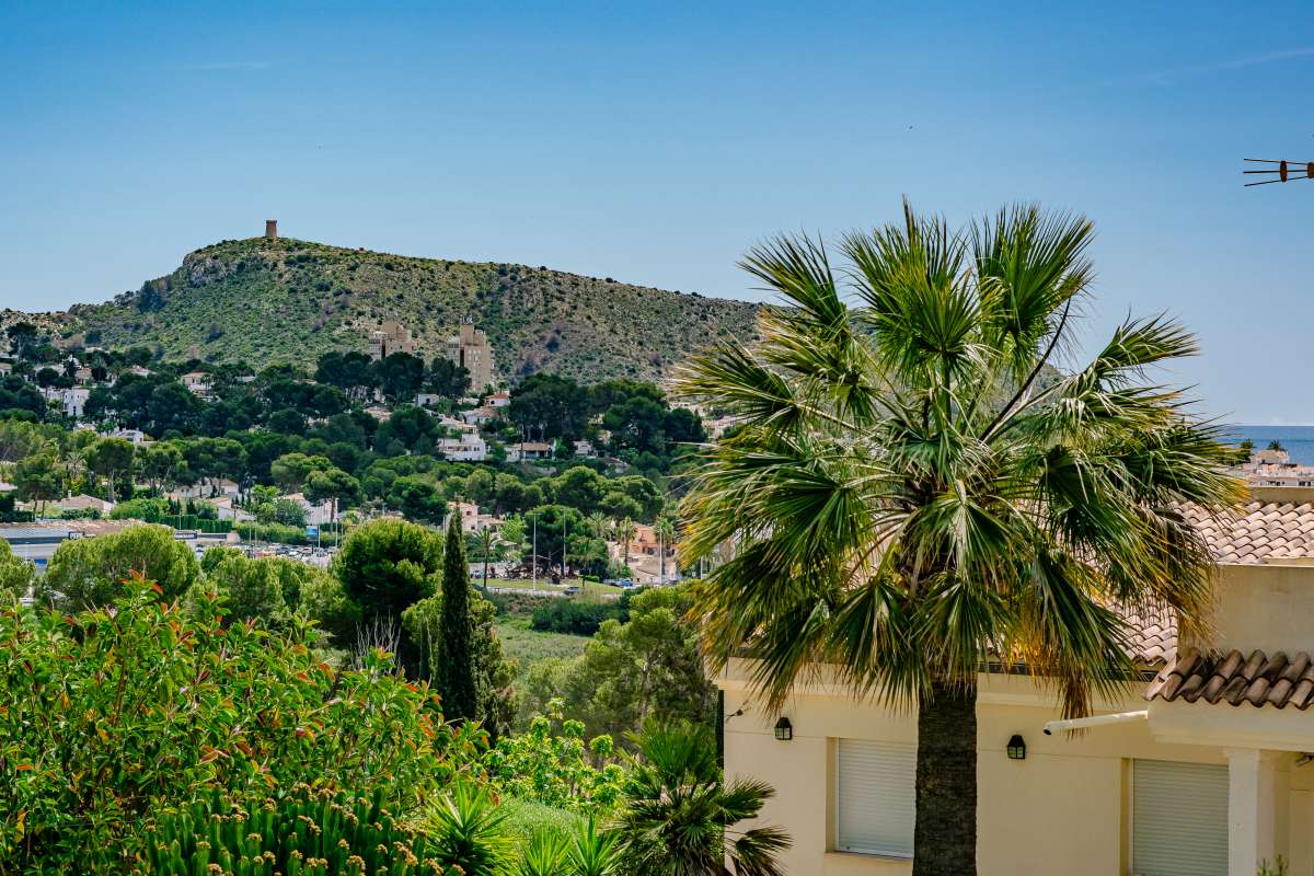 Venta. Chalet/Villa en Moraira