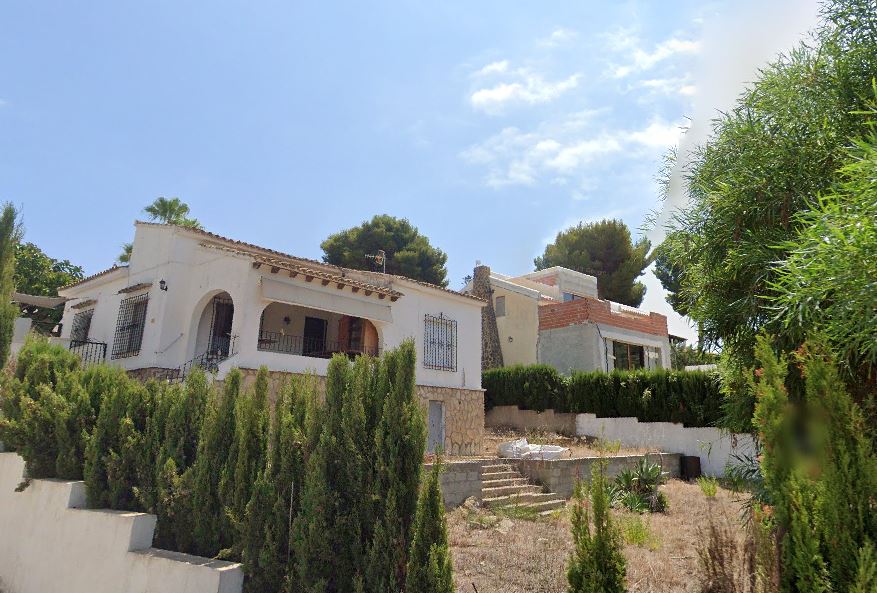 unabhangige-villa en moraira · moraira 615000€