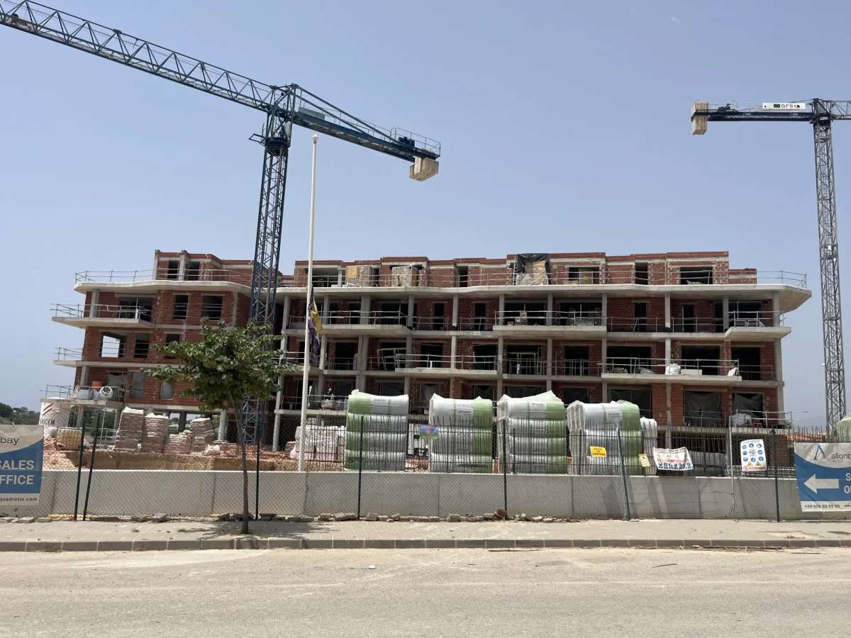 Apartment in Villajoyosa - view 1