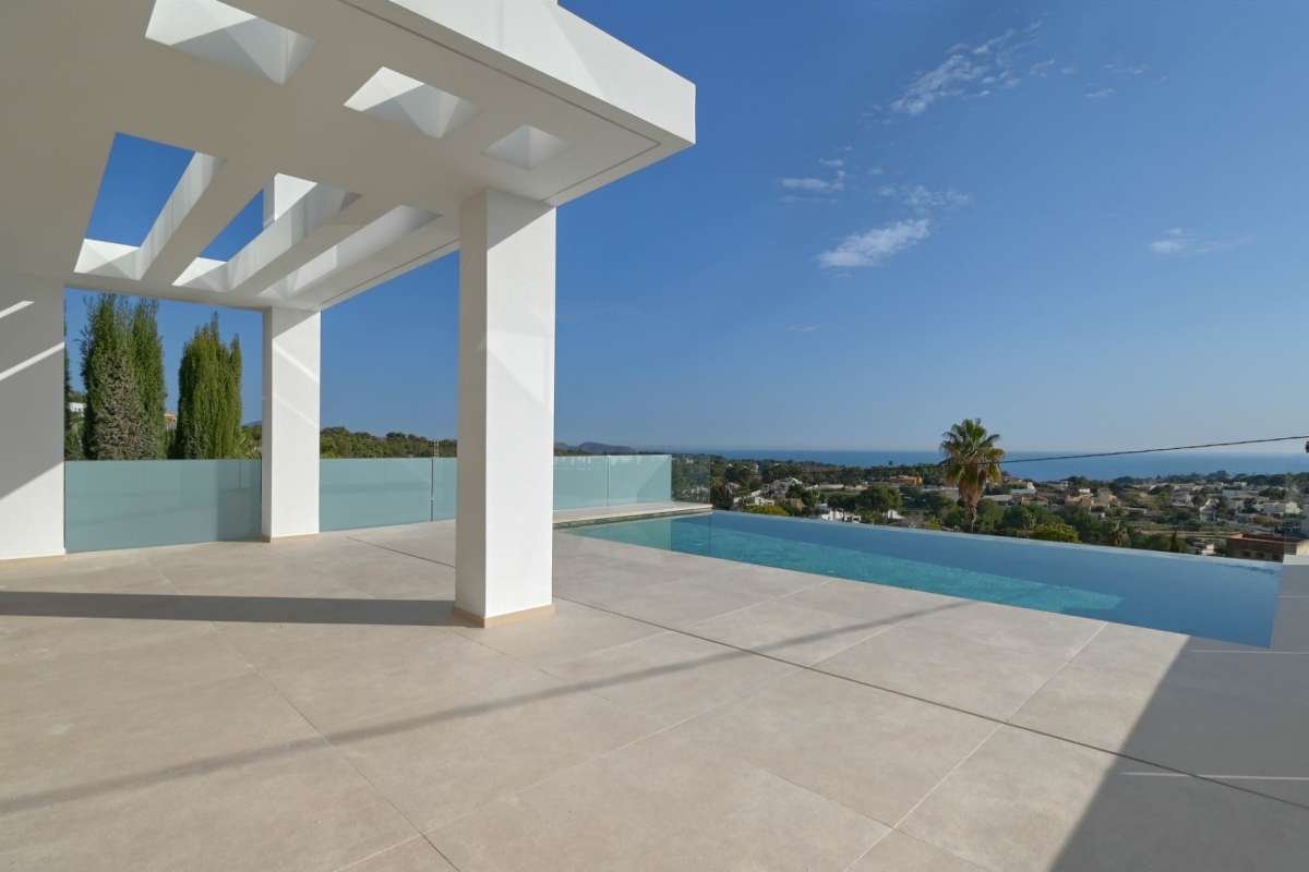 Villa in Calp - Image 4