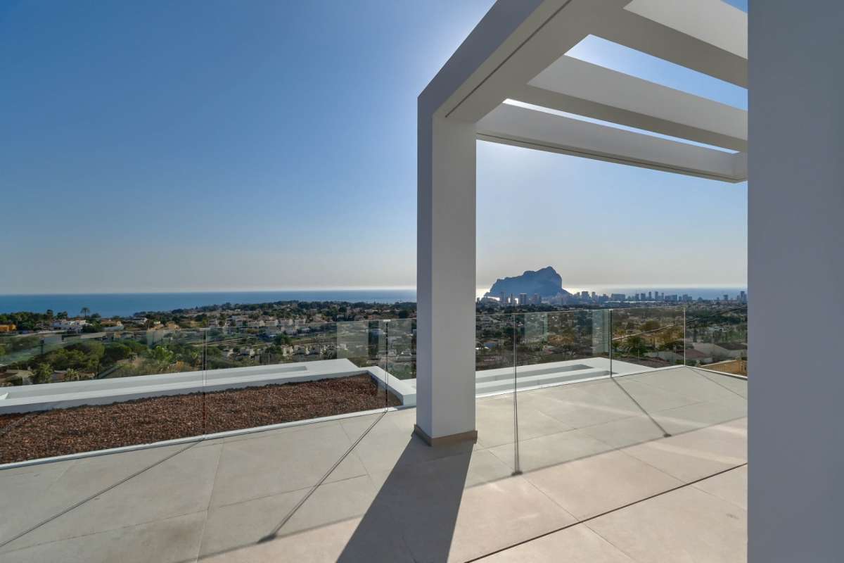 Villa in Calp - view 1
