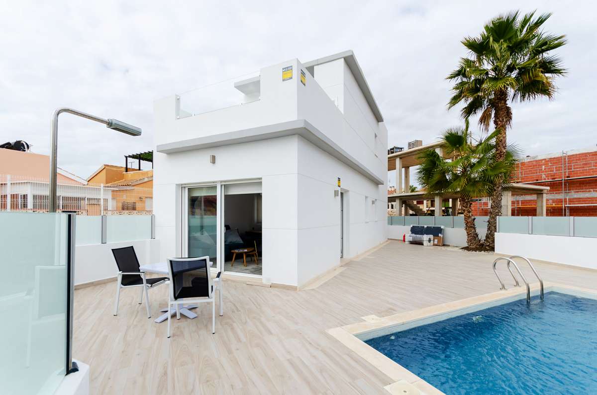 House in Torrevieja - view 1