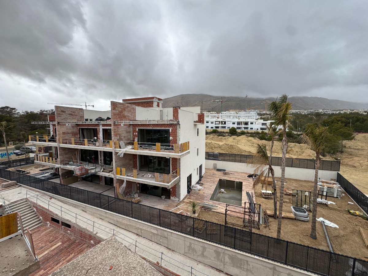 Apartment in Finestrat - view 1