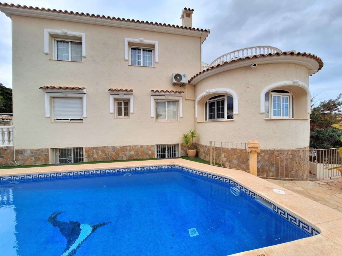 villas en calpe · calpe 675000€