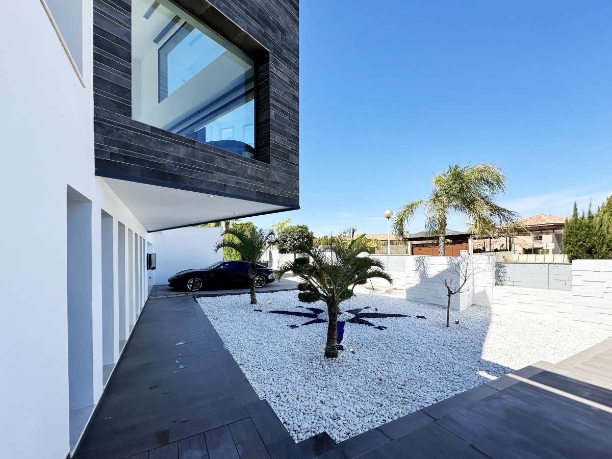 Verkoop. Villa in Cansalades