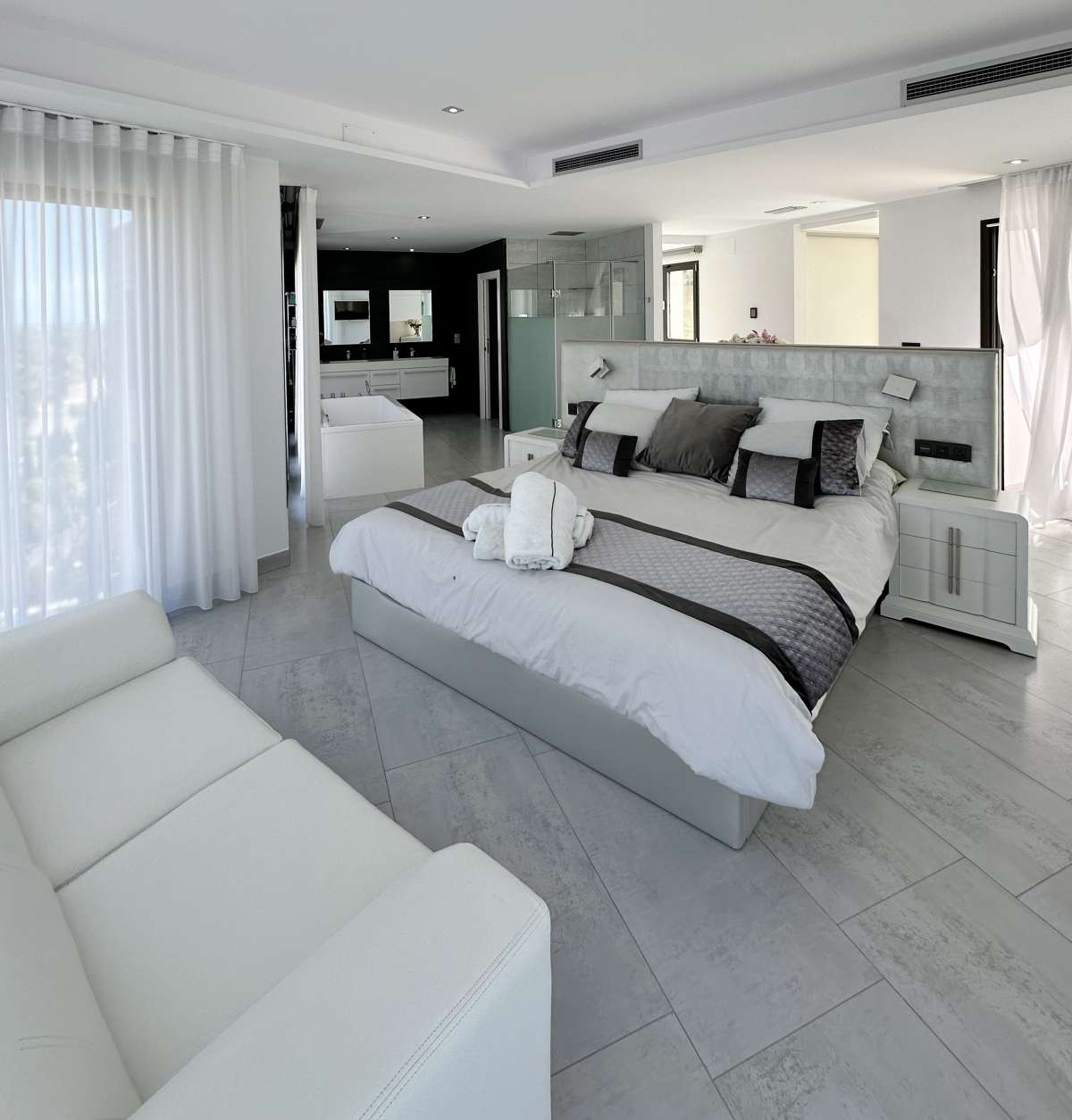 Verkoop. Villa in Cansalades