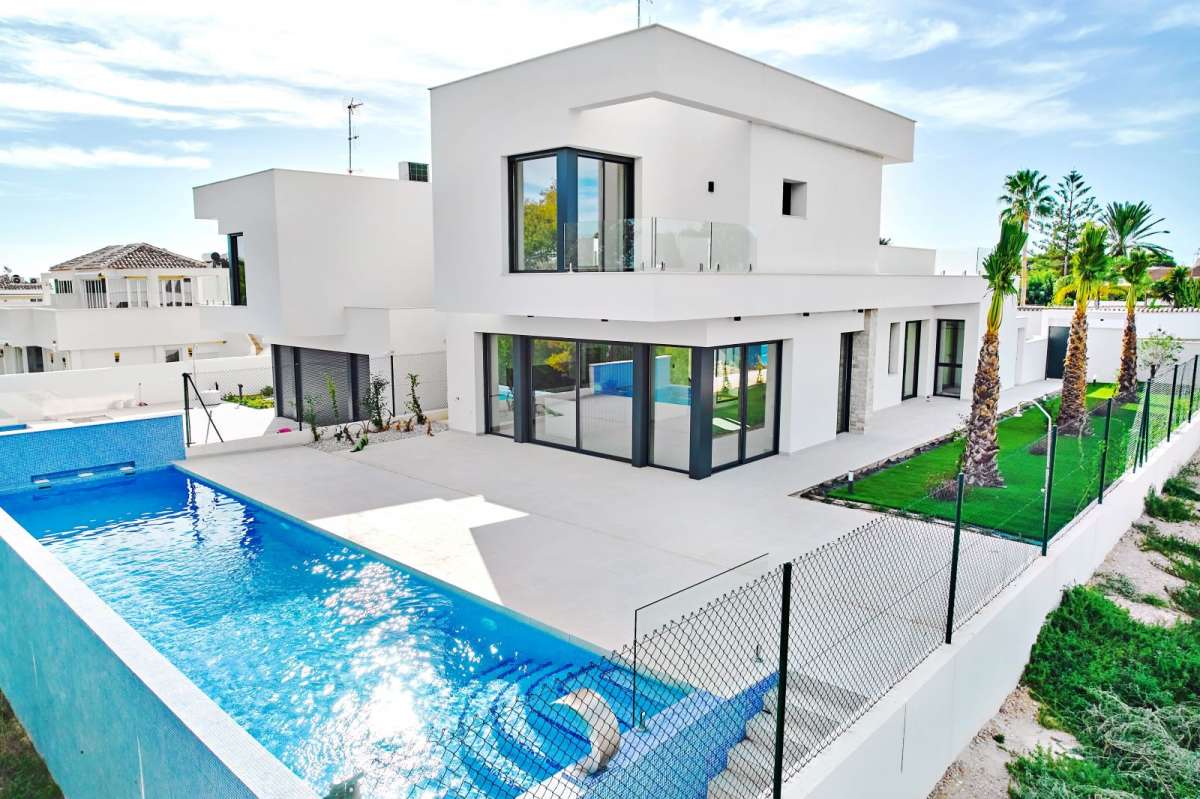 House in Playa Flamenca - view 1