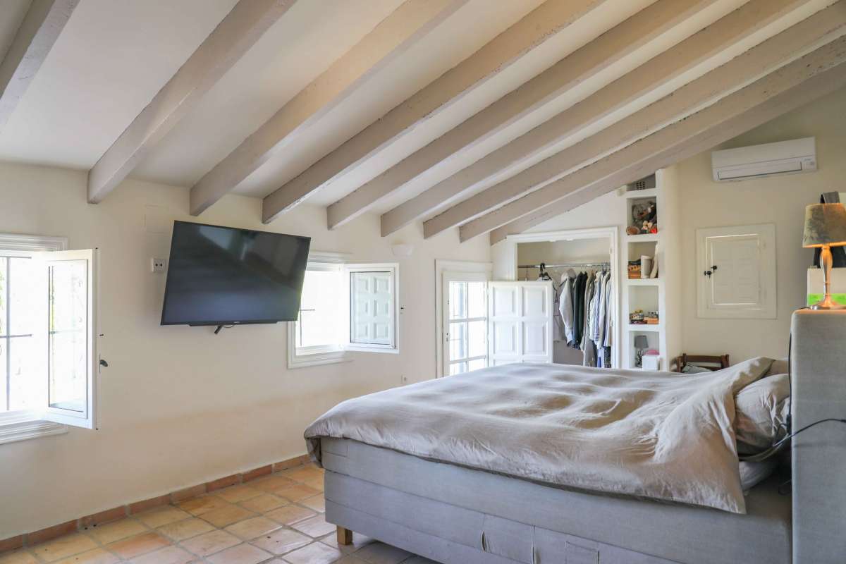 Venta. Chalet/Villa en Jesús Pobre