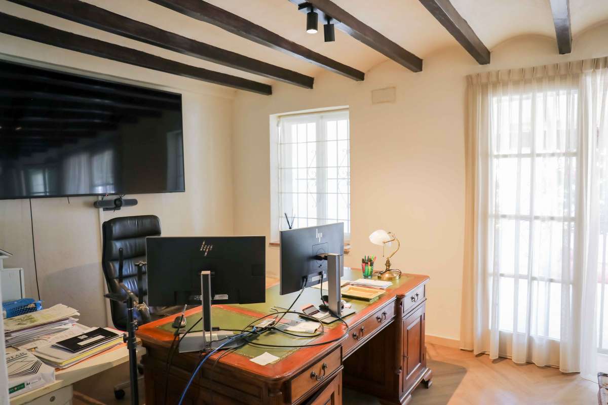 Venta. Chalet/Villa en Jesús Pobre