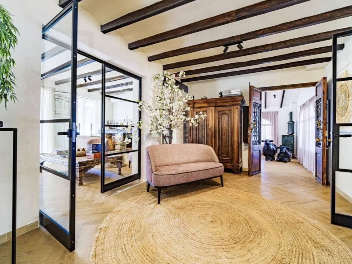 Venta. Chalet/Villa en Jesús Pobre