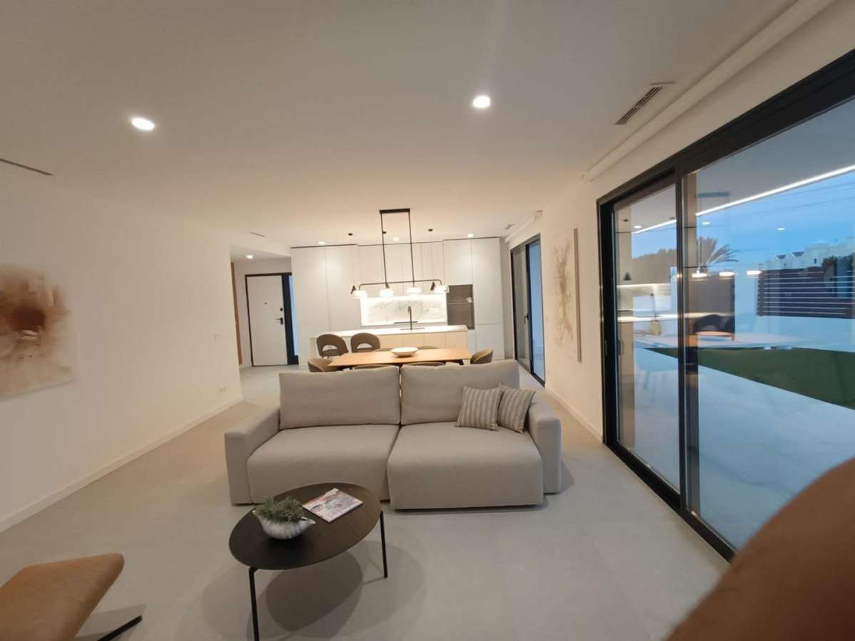 Villa in Ciudad Quesada - Image 5