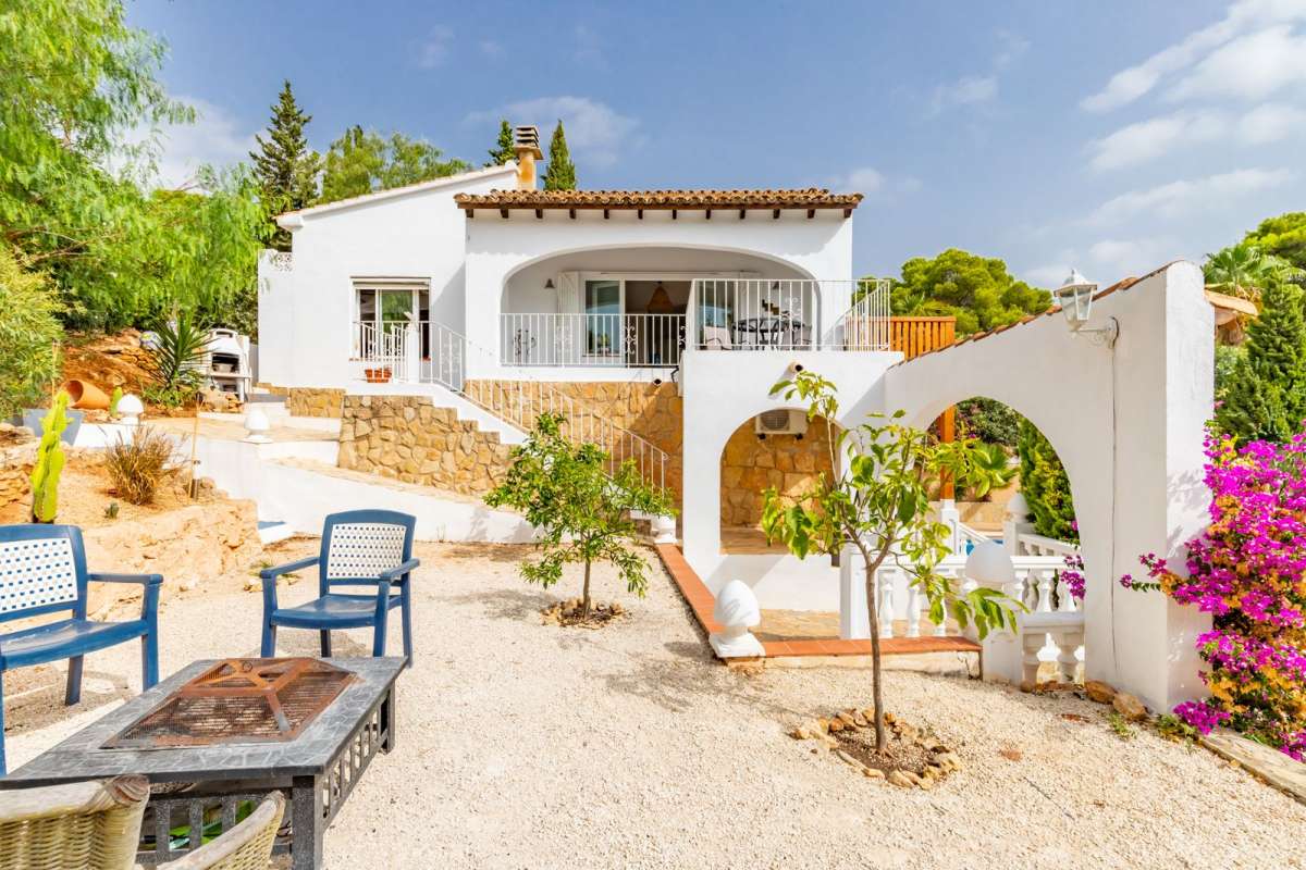 ВИЛЛЫ en La-Sabatera · La-Sabatera 640000€