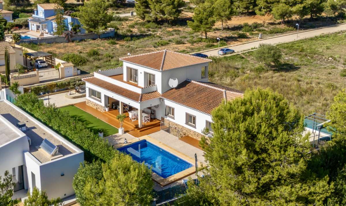 frittliggende-villa en calpe · calpe 899500€