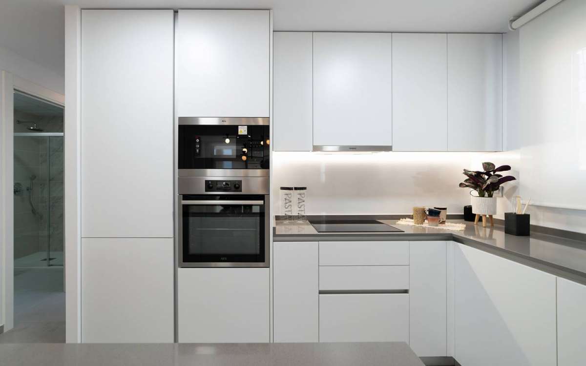 Apartment in Benidorm - Image 5