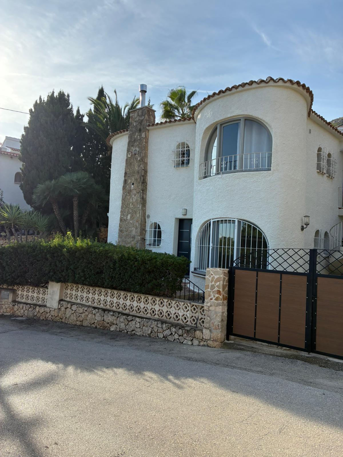 unabhangige-villa en calpe · calpe 590000€