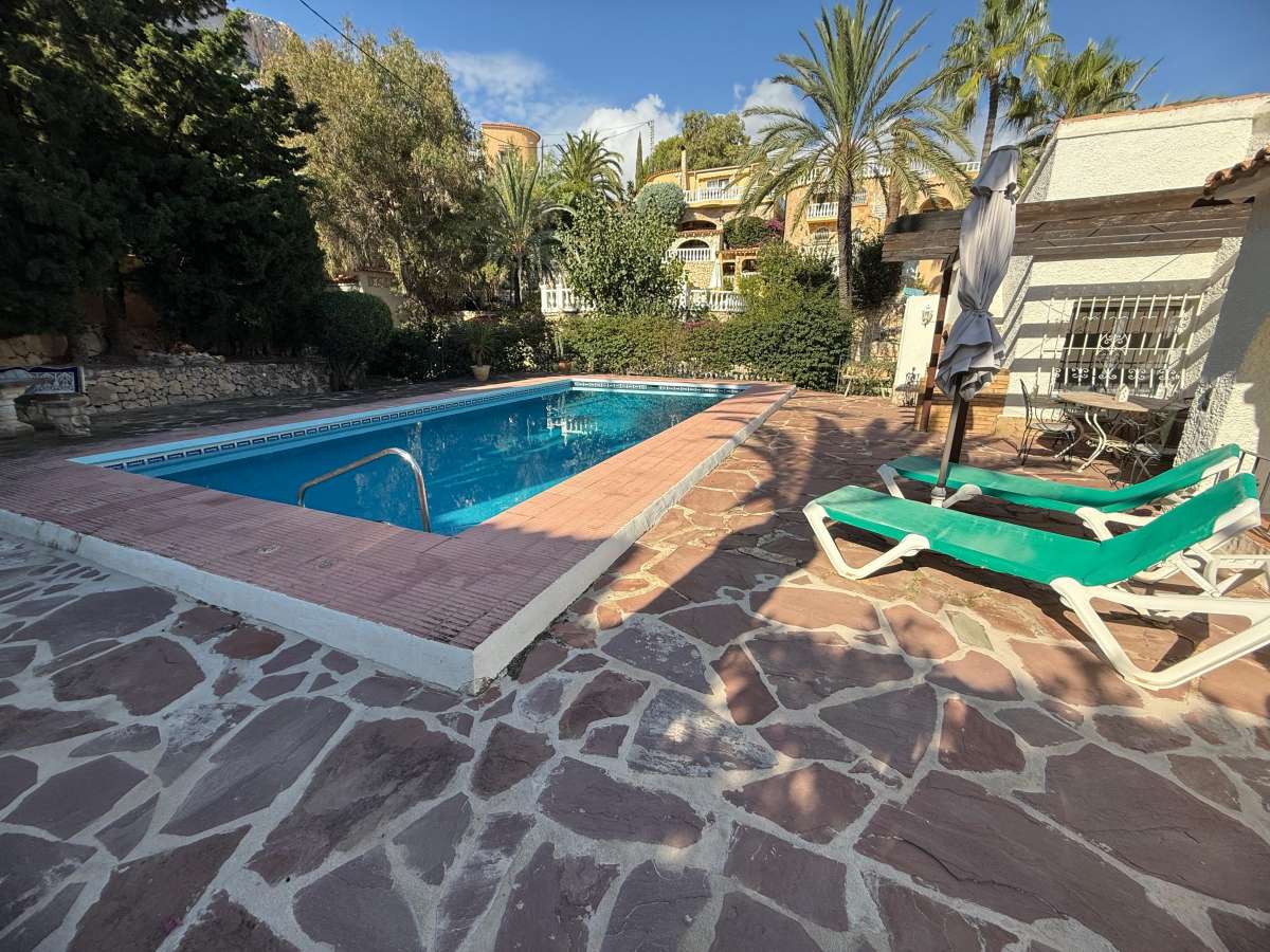 unabhangige-villa en calpe · calpe 590000€