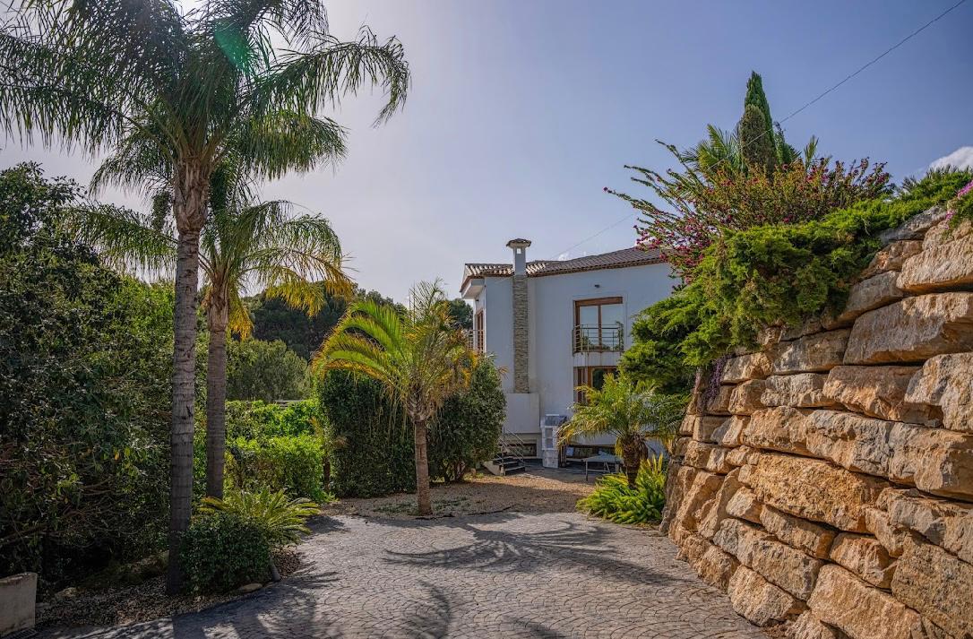 unabhangige-villa en altea · altea 1850000€