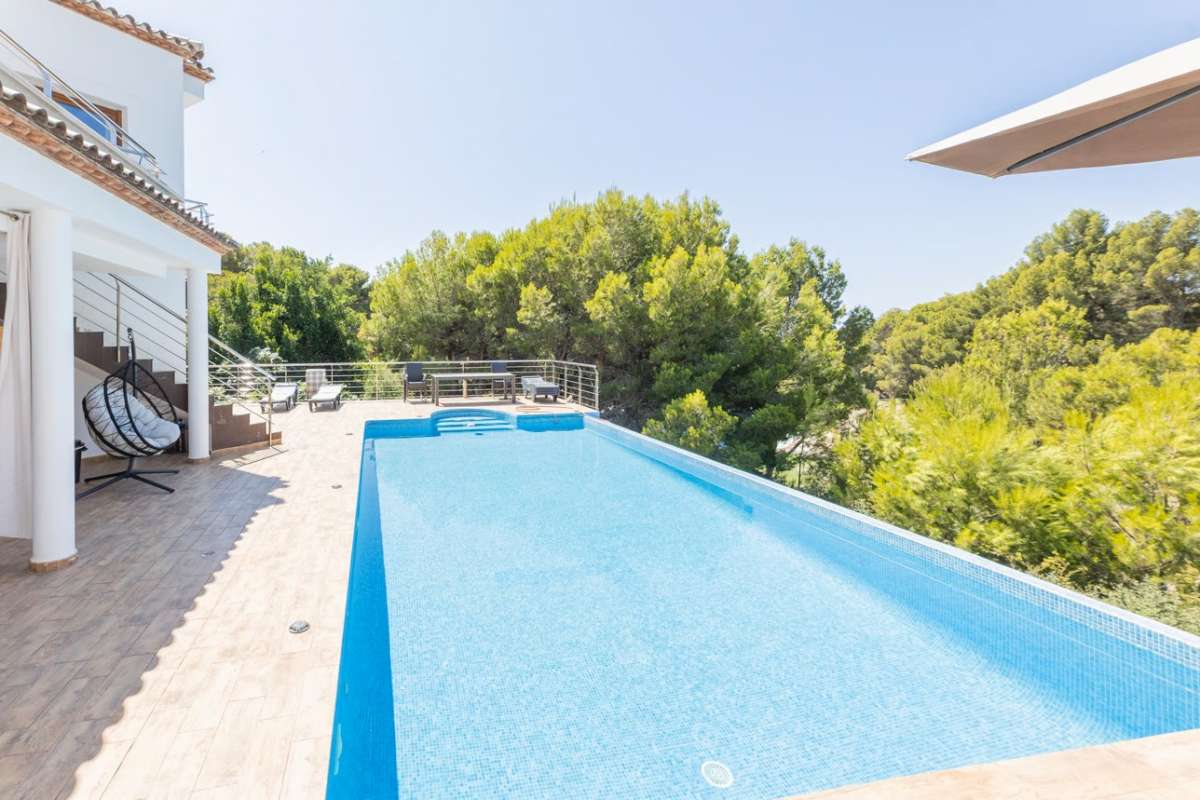 unabhangige-villa en altea · altea 1850000€