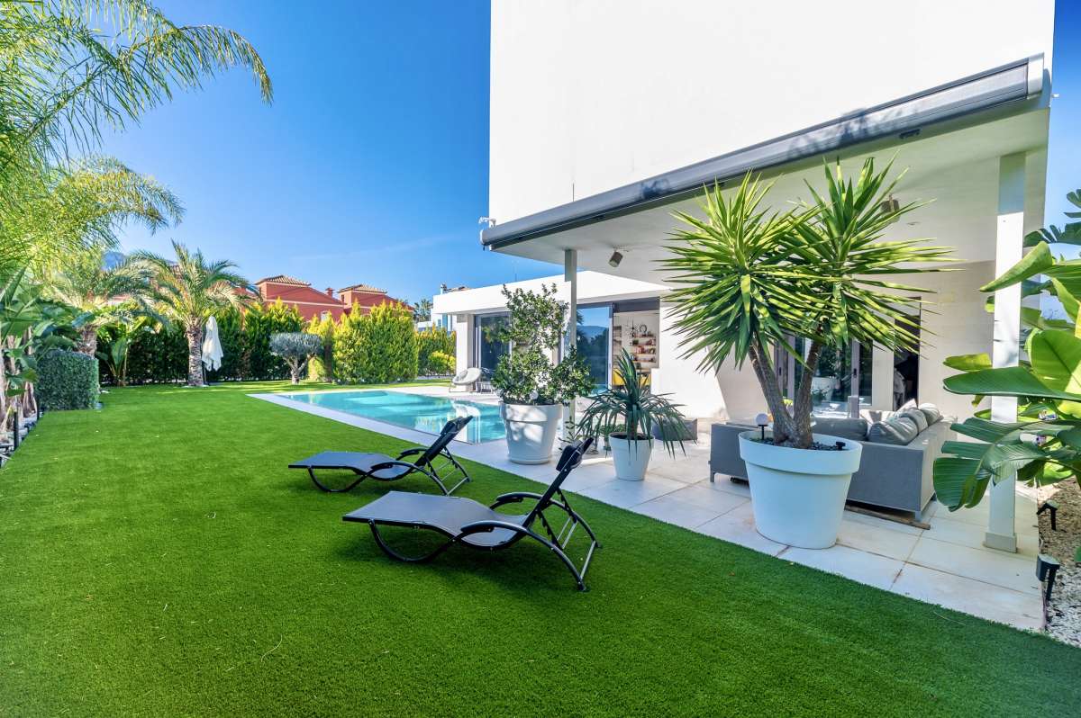 villa-independiente en calpe · calpe 1140000€