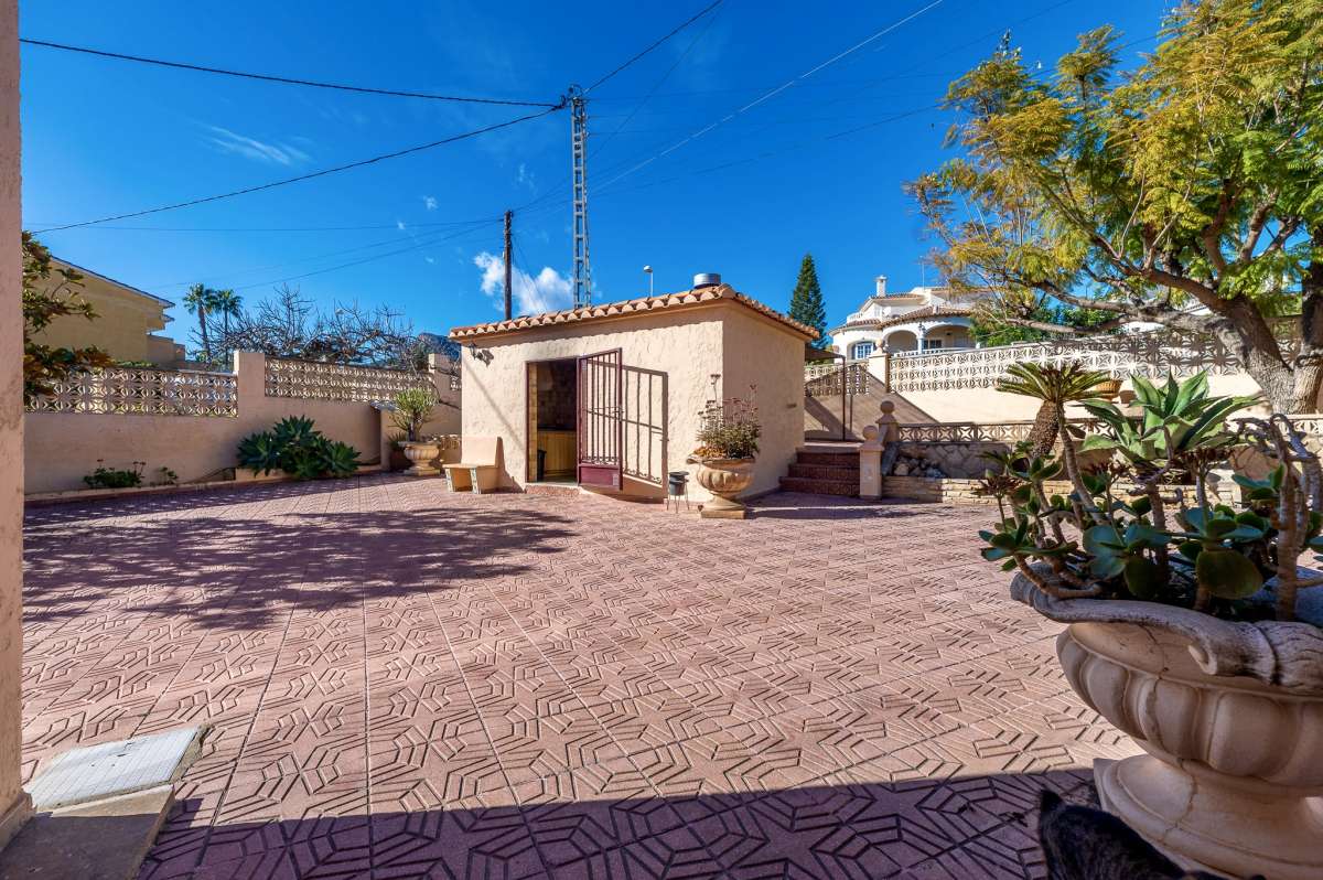villa-independiente en calpe · calpe 990000€