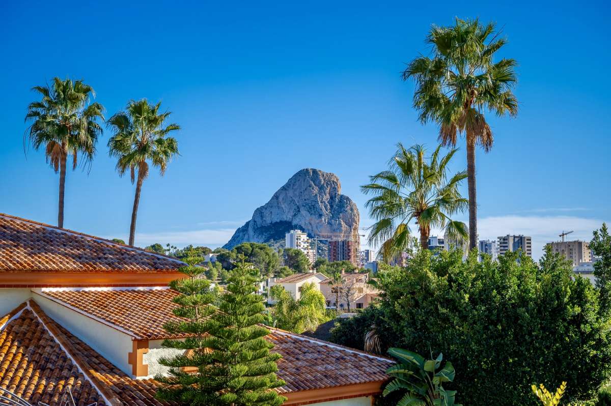 villa-independiente en calpe · calpe 990000€