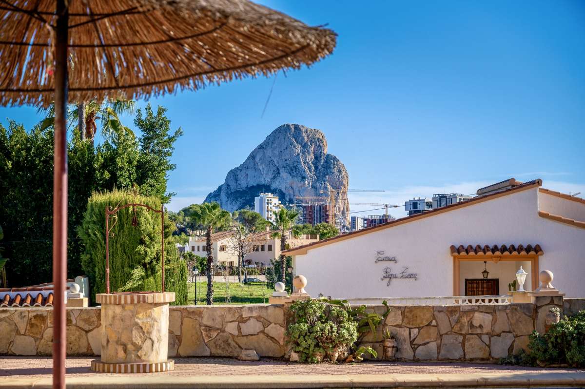 villa-independiente en calpe · calpe 990000€