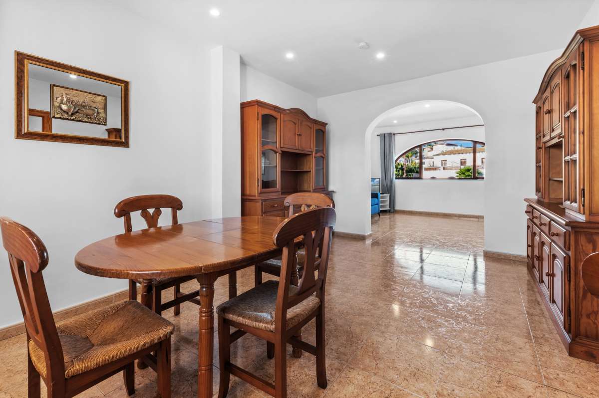 villa-independiente en calpe · calpe 990000€