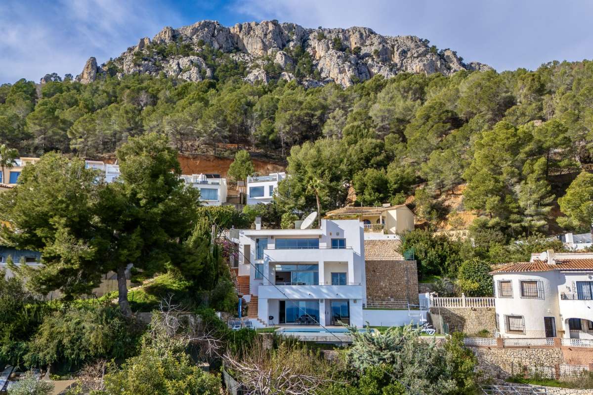 frittliggende-villa en calpe · calpe 1575000€