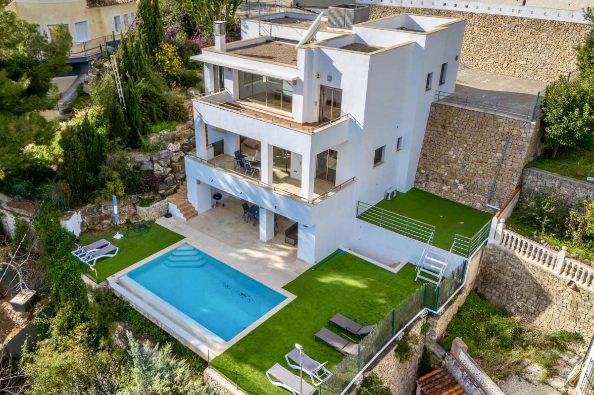 frittliggende-villa en calpe · calpe 1575000€