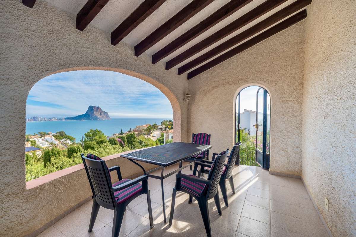 frittliggende-villa en calpe · calpe 395000€