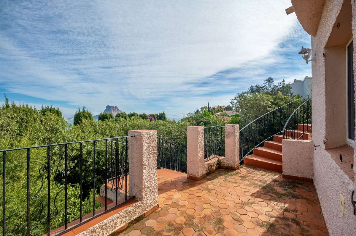 frittliggende-villa en calpe · calpe 395000€