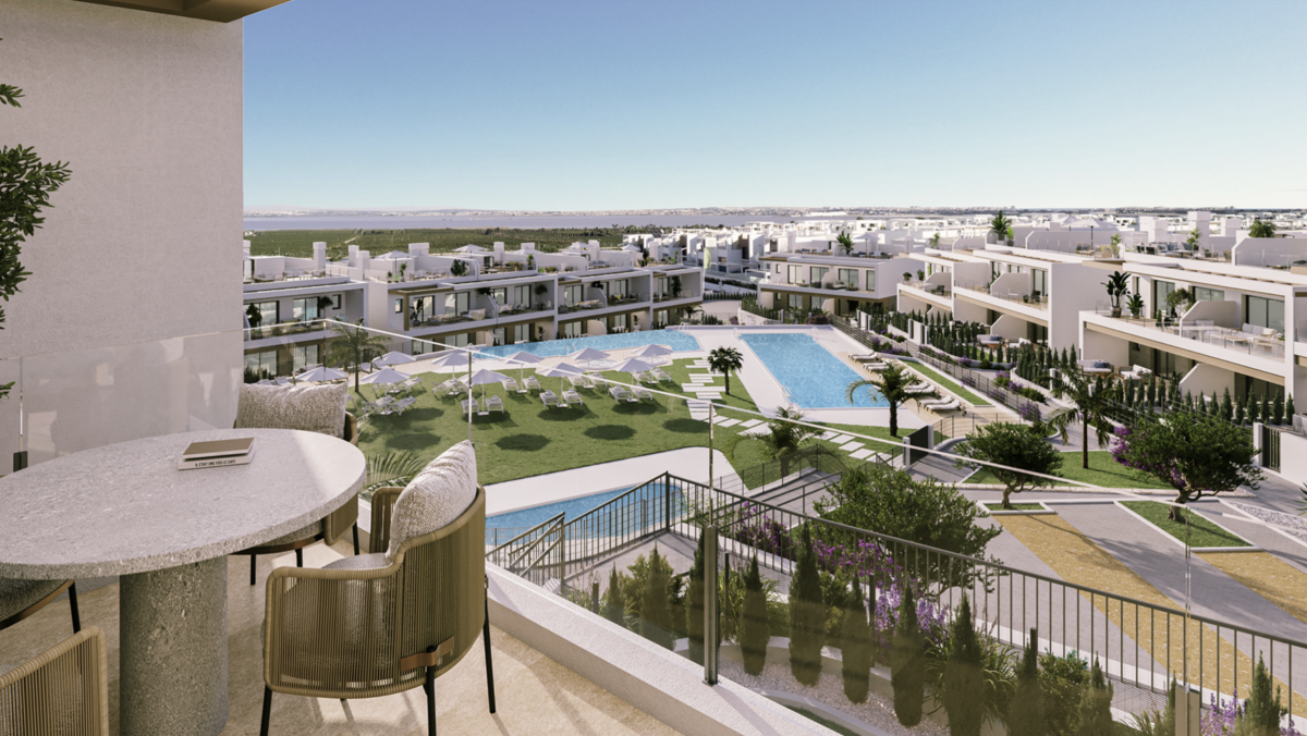 Apartment in Punta Prima - Image 3