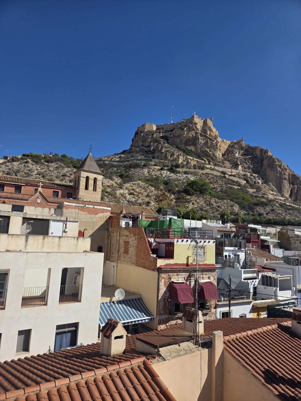 House in Alicante - Image 2