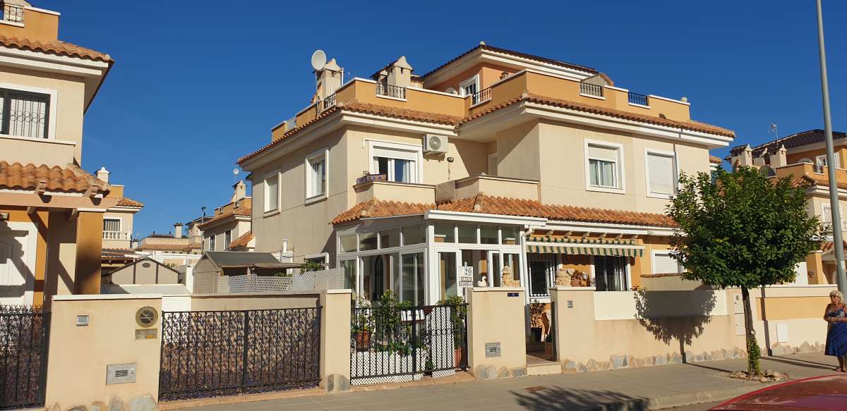 For sale: 2 bedroom house / villa in Torre de la Horadada, Costa Blanca