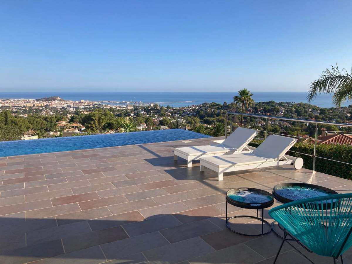 ВИЛЛЫ en Denia ·  959000€