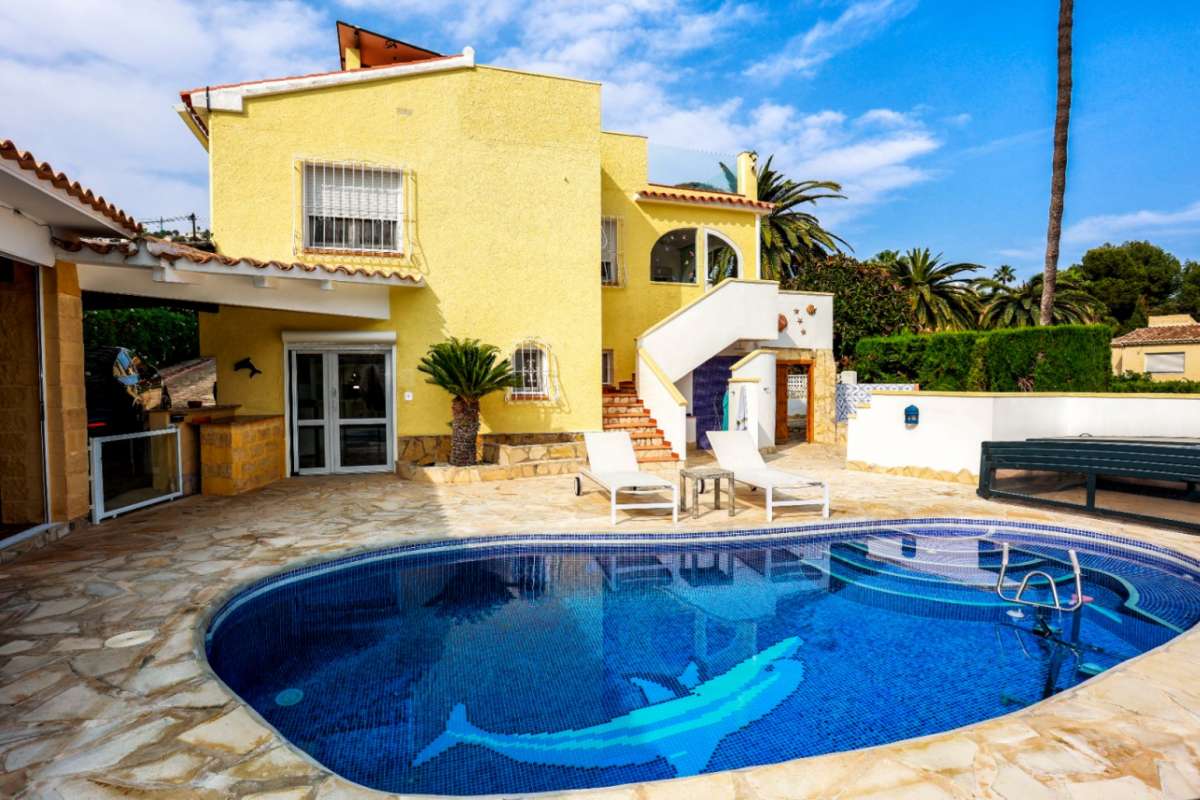 villas en benissa · benissa 730000€