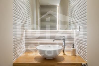 Foto 11 van Talamanca Bay Apartments – Exclusive Duplex with Private Pool and Sea Views