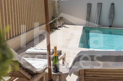 Foto 4 van Talamanca Bay Apartments – Exclusive Duplex with Private Pool and Sea Views