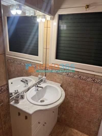 property 6911f8de1506765b42c2062118
