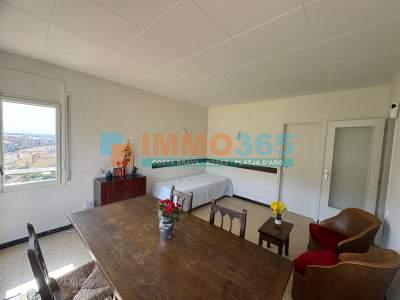 property 69f86c4cecc8948b1be72e1e3