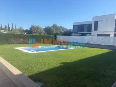 property 6a2be30cb517951ce7d455d40