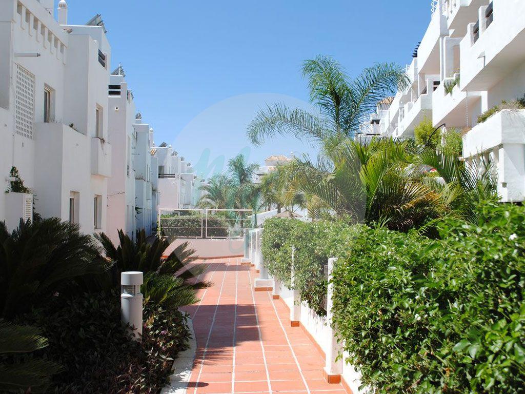 Apartamentos de 1 dormitorio, dúplex y áticos ubicados en un prestigioso campo de golf
