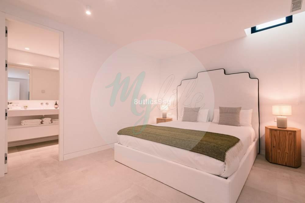 Casa independiente en Central Nueva Andalucía