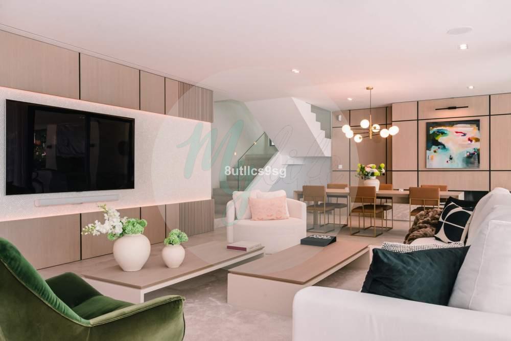 Casa independiente en Central Nueva Andalucía