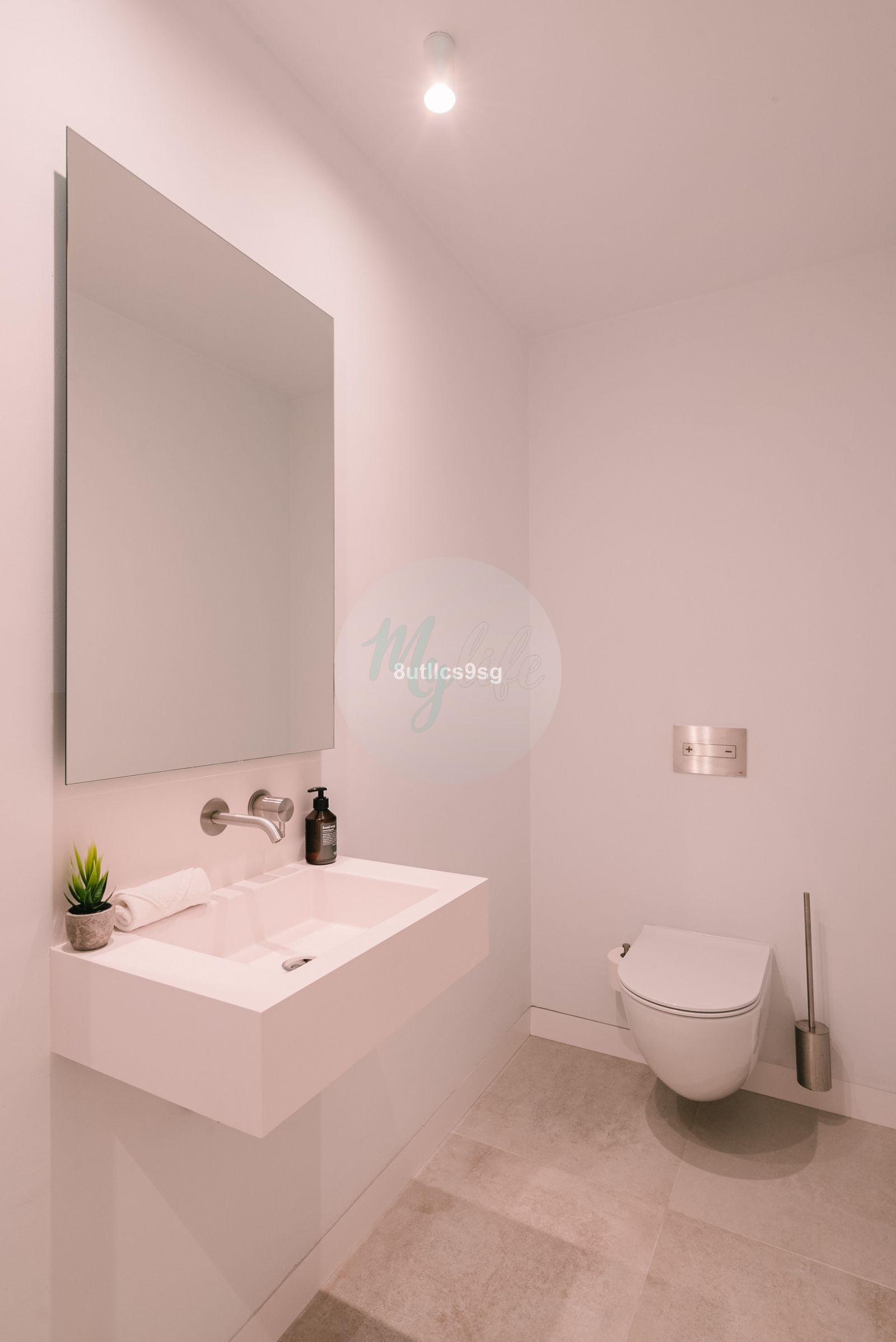 Casa independiente en Central Nueva Andalucía