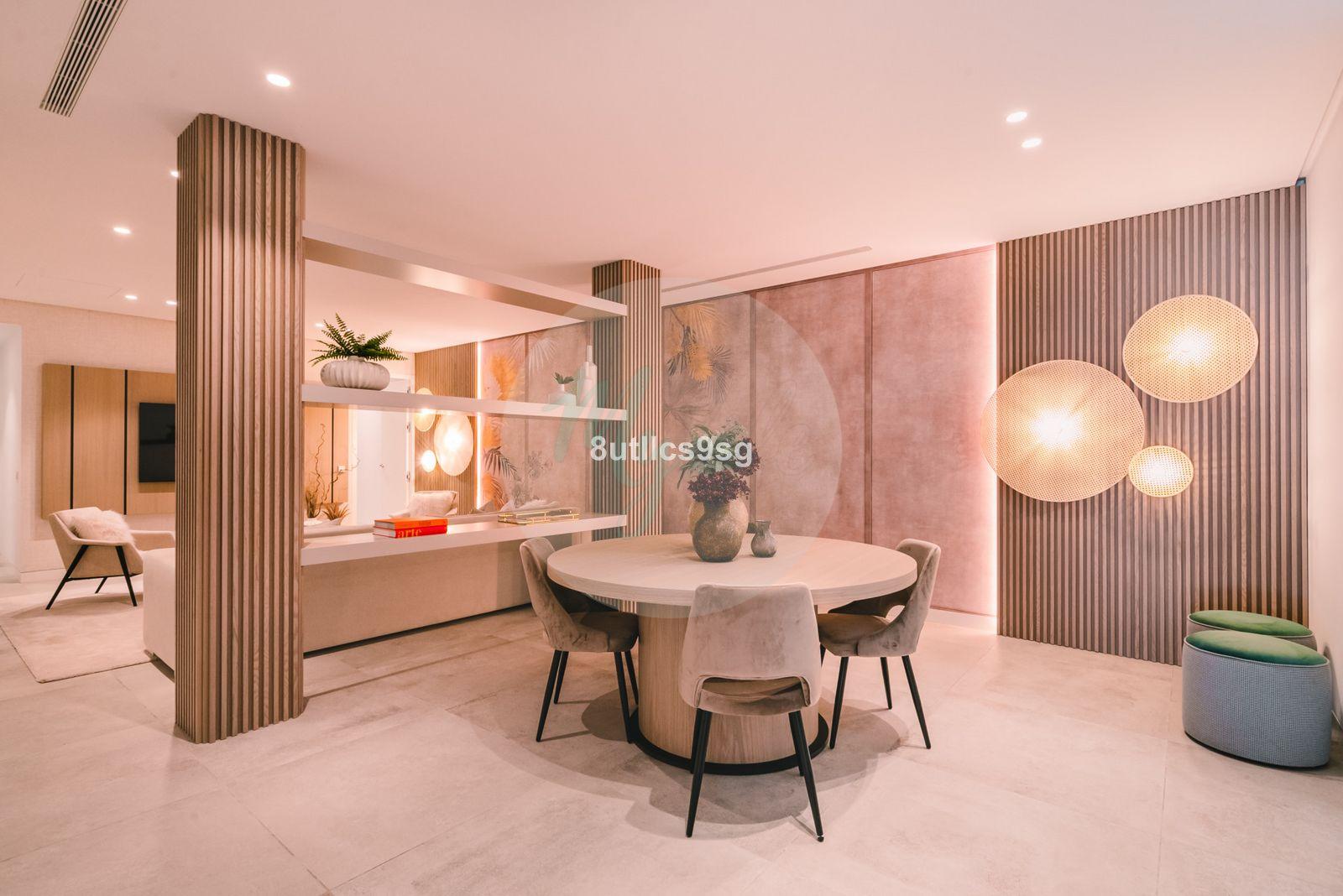 Casa independiente en Central Nueva Andalucía