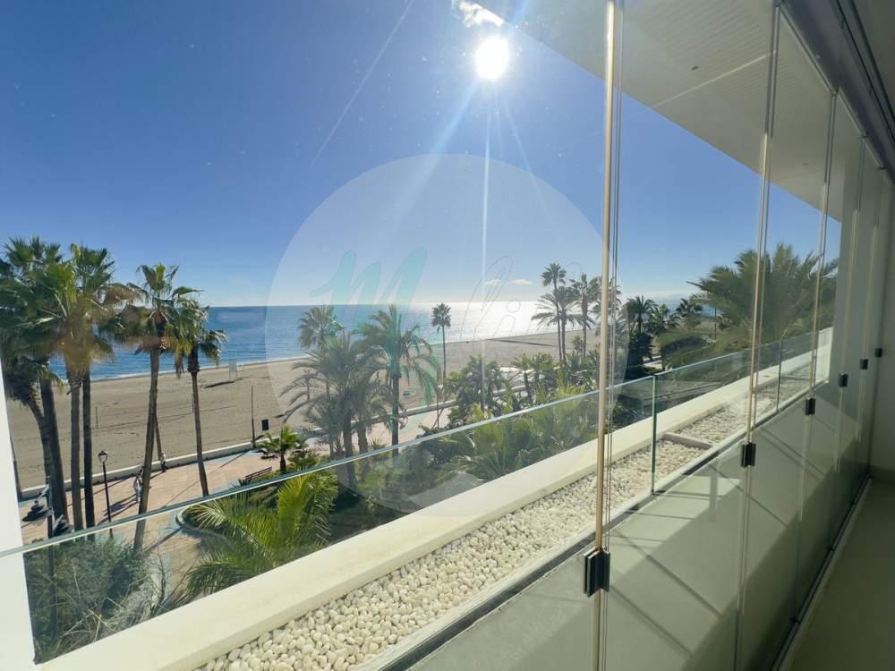 Middle floor in Estepona